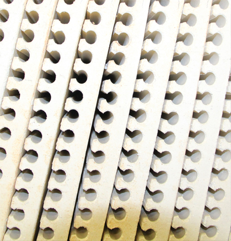 REFRACTORY PLATE